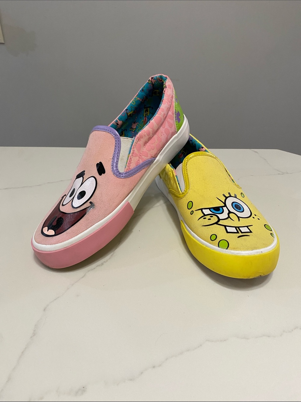 SpongeBob Squarepants Slip-On Flats in Pink and Yellow Woman’s Size 7